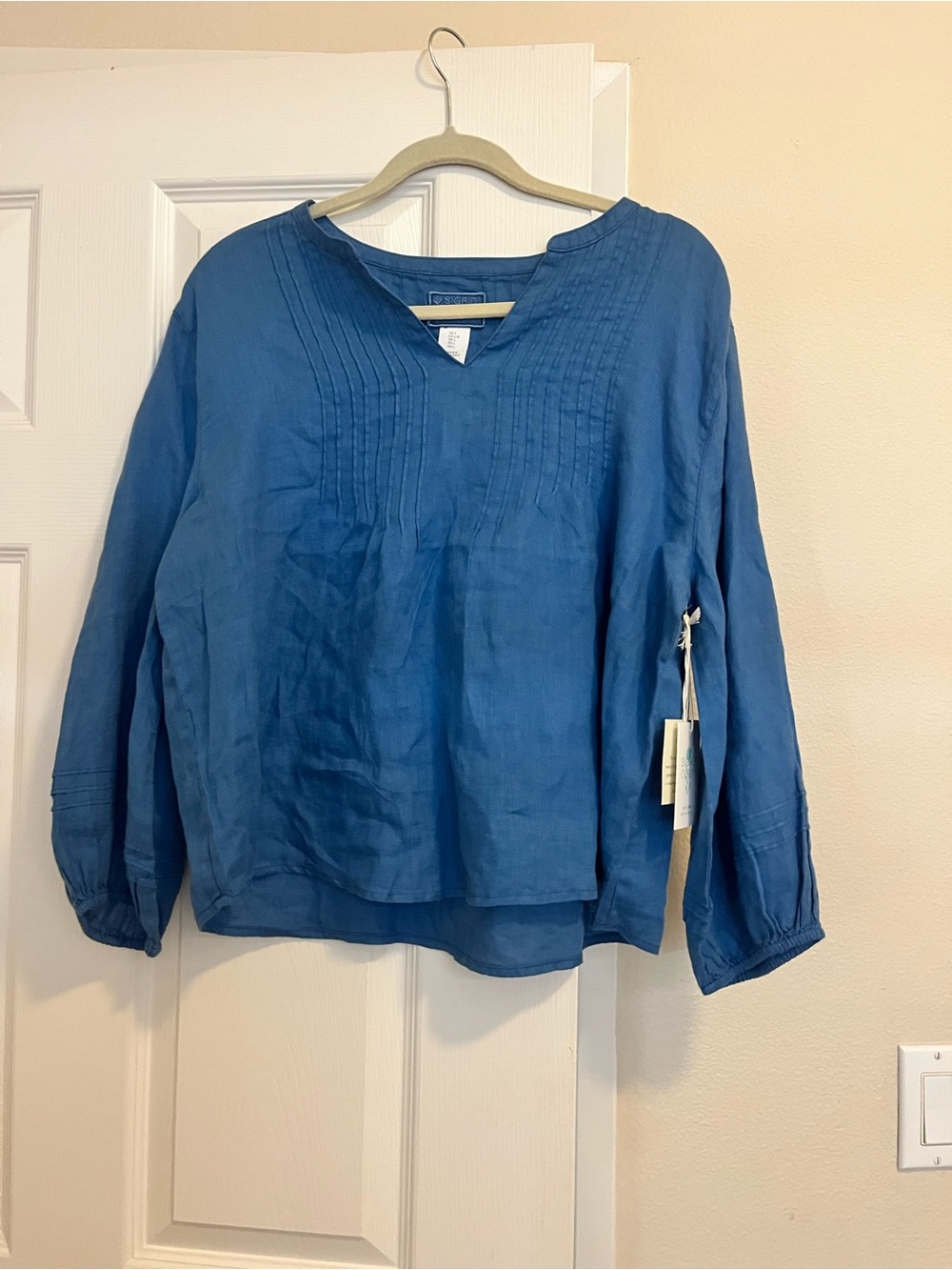 Sigrid Olsen Blue V-Neck Pintuck Linen Tunic